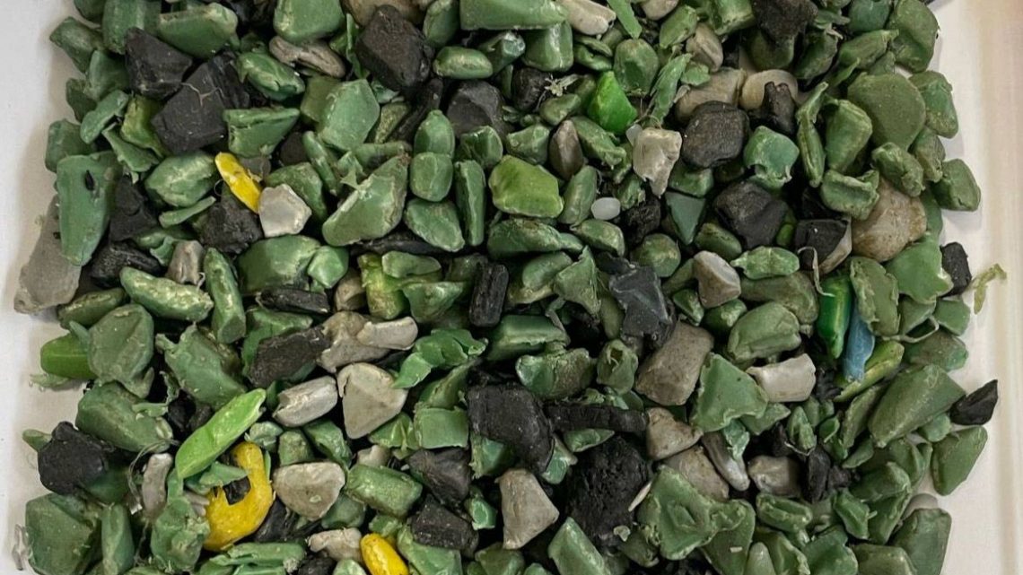 lavaggio plastica e setacciatura